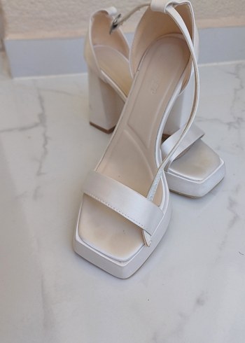Diger Beyaz Kadın Topuklu Sandalet - Görsel 5