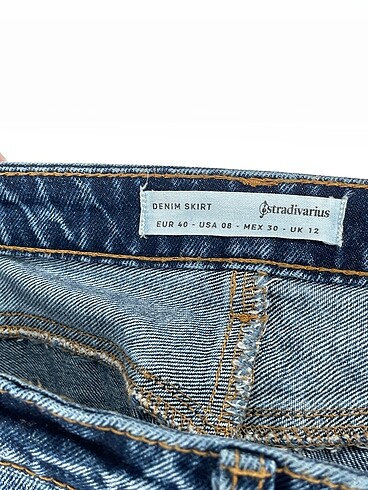 40 Beden çeşitli Renk Stradivarius Mini Etek %70 İndirimli.
