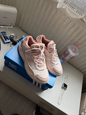 Adidas niteball serisi