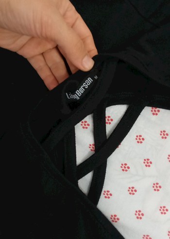 Siyah V Yaka Kısa Kollu Hamile Tişört - Görsel 3