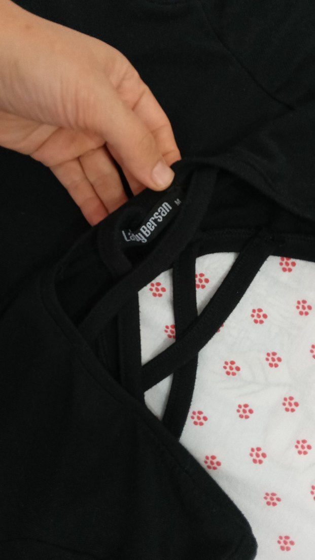 Siyah V Yaka Kısa Kollu Hamile Tişört - Görsel 3