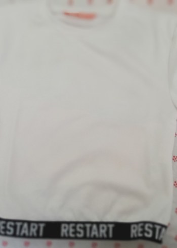 Beyaz Sporcu tişört - Görsel 2