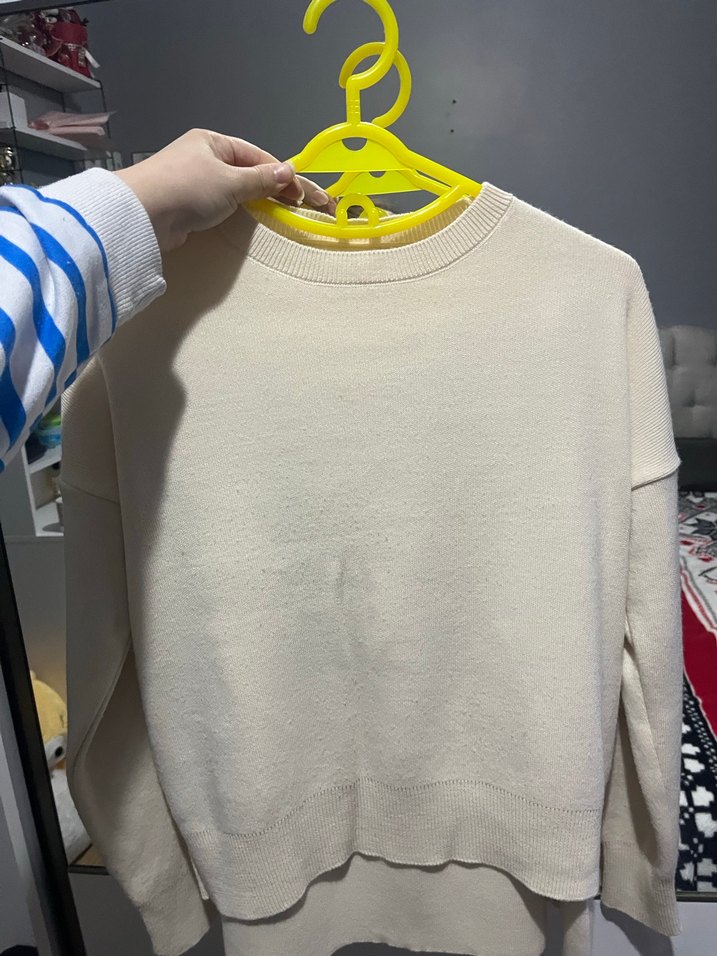 Krem Uzun Kollu Kadın Triko Kazak Etek Takım - Görsel 2