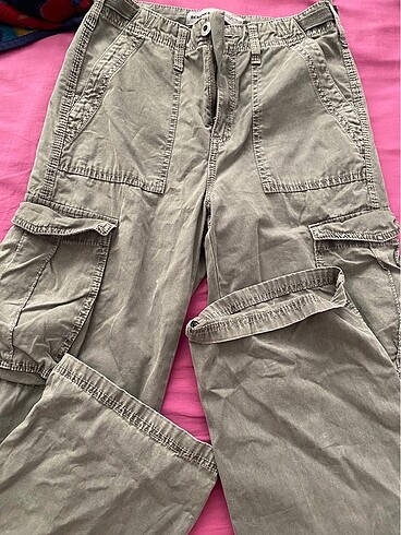 Bershka Pantolon