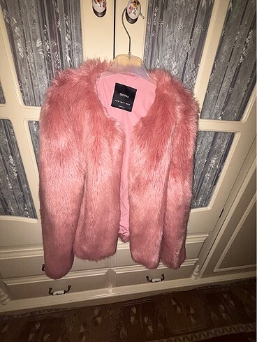 Bershka xs pembe mont