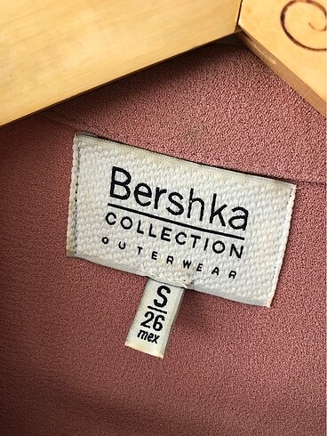 Bershka Pembe ceket