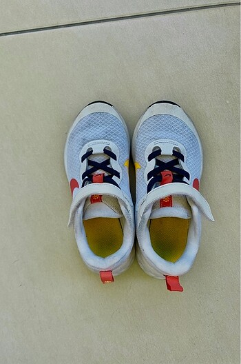 Nike kız çocuk spor ayakkabısı