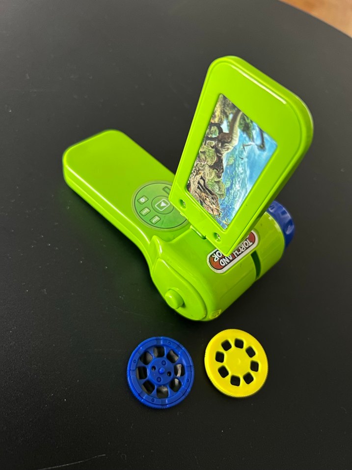 Renkli Dinozor Temalı Oyuncak Otobüs + fuvara yansıtmalı sinemat - Görsel 2