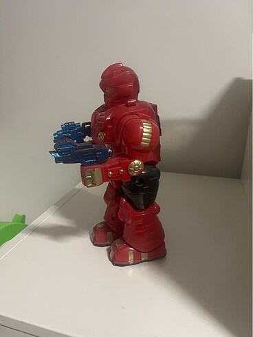 Oyjncak robot - Görsel 2