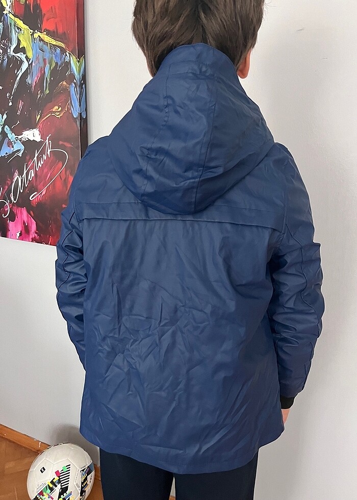 Tertemiz sıfır ayarında içi yün mont - Görsel 2