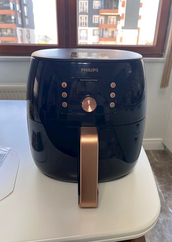Philips Philips XXL Hava Fritözü 7.3L 1.4kg Gold