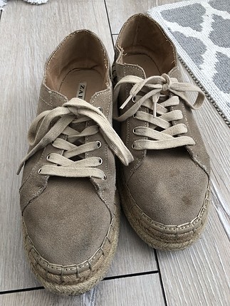 Zara sneaker 