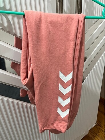 xs Beden Hummel eşofman
