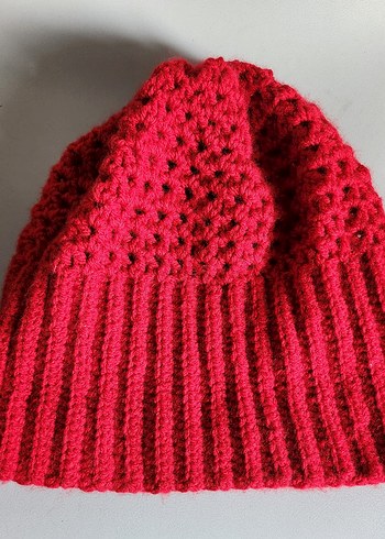 Kırmızı Örgü Kadın Bere - Görsel 2