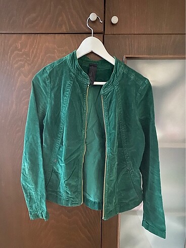 Yeşil Tırtıklı Kadife Ceket