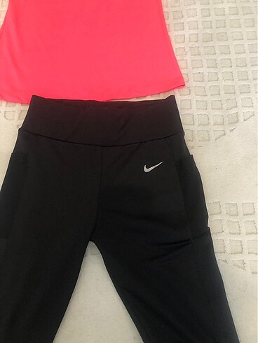 s Beden siyah Renk Nike Running Siyah Tayt Tül Transparan Detaylı