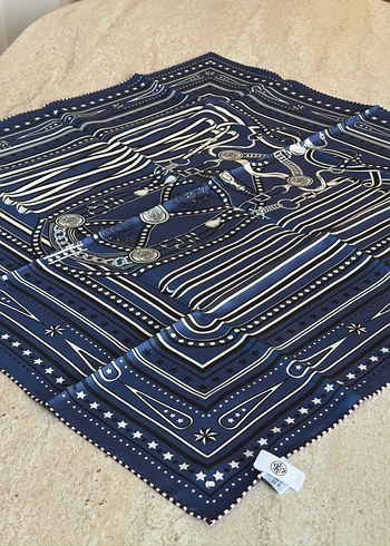 18 mom ithal twill ipek eşarplar - Görsel 15