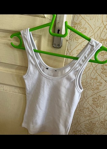 Bershka Beyaz Mini Kolsuz İnce Atlet