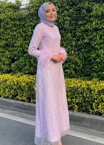 LİLA TAŞLI ABİYE