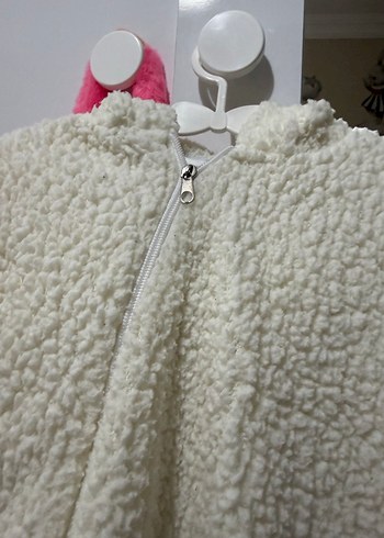 Beyaz Kürklü Bebek Kız Tulumu - Görsel 2