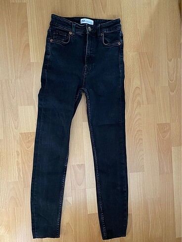 Zara Skinny Jean
