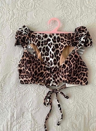 34 Beden H&M Leopar Desenli Fırfırlı Bikini Takımı
