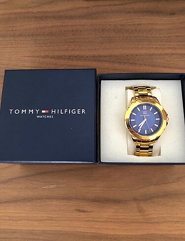 Tommy Hilfiger Saat