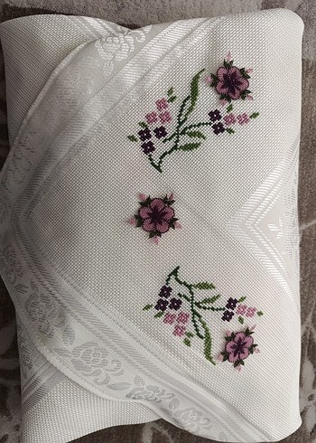 Çiçek Desenli El İşi Örtü Seti - Görsel 6