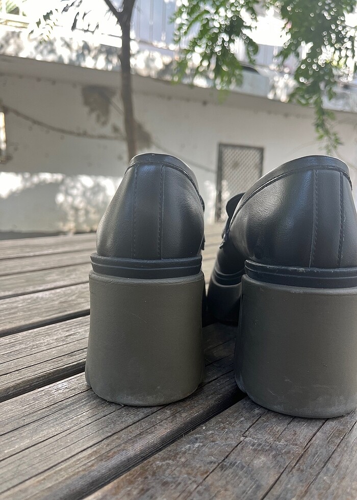 Kalın topuk ayakkabı - Görsel 3