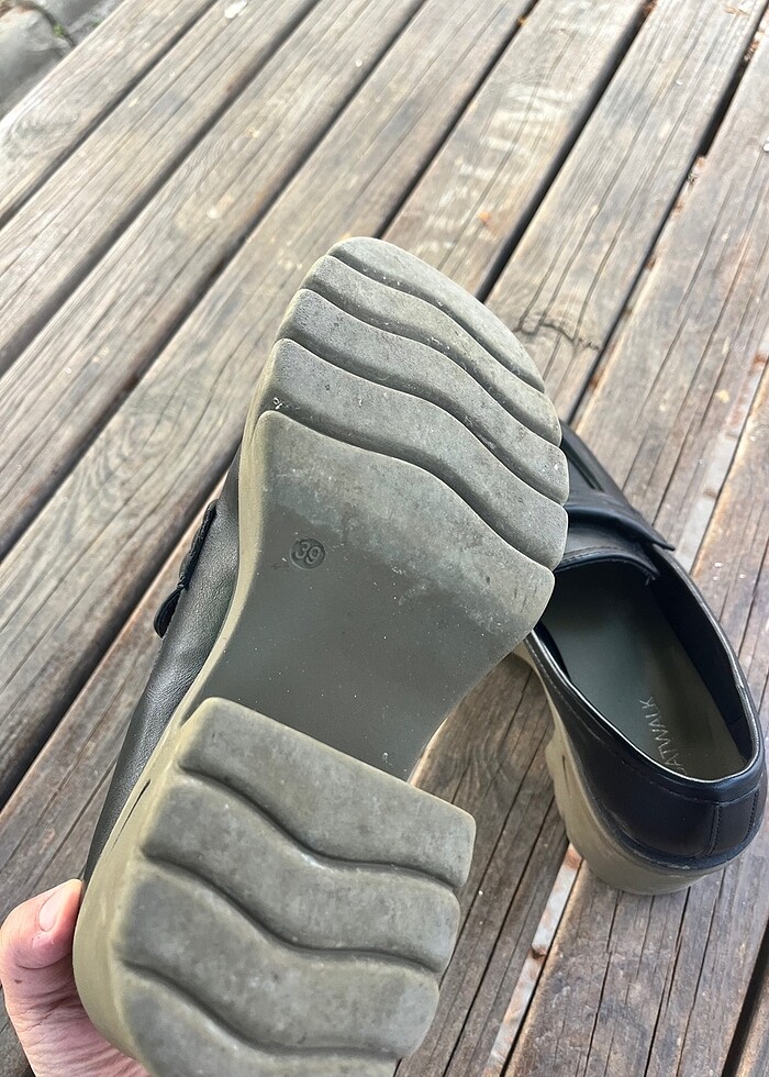 Kalın topuk ayakkabı - Görsel 4