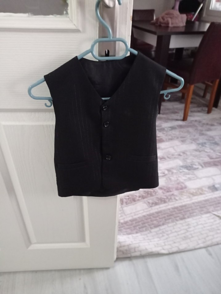 Düğmeli Siyah Erkek Takım Elbise 5 6 cocuk için - Görsel 3