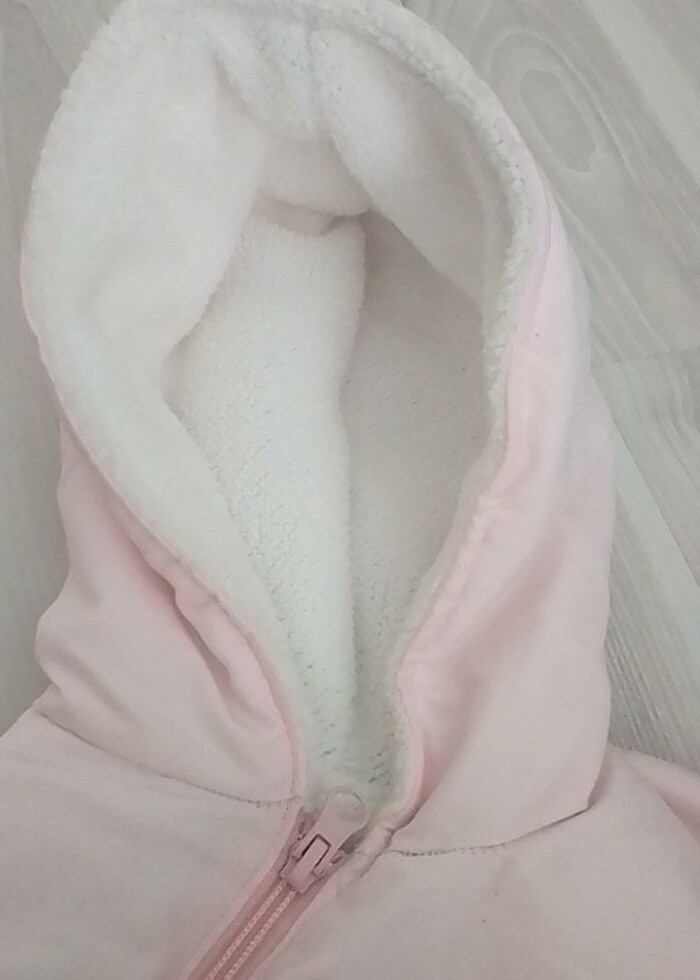 Kız bebek kozmonot - Görsel 4