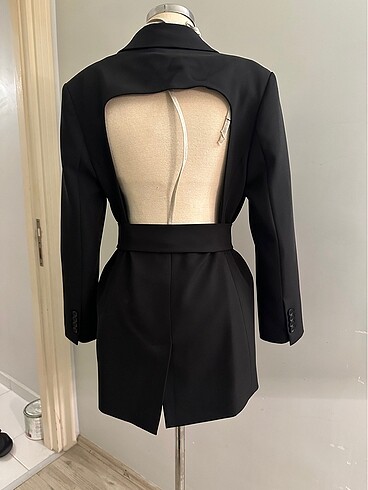 Academia Academia sırt dekolteli blazer