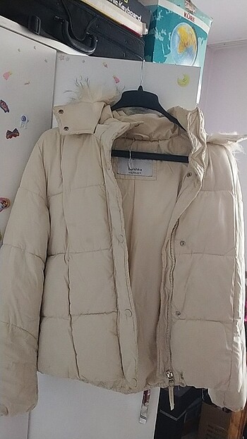 Bershka mont 
