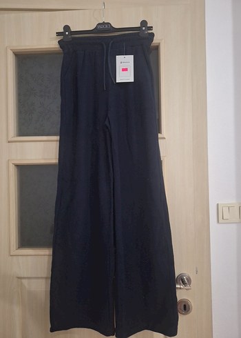 Diğer Rahat Ve Sik Siyah Bol Paca Pantolon