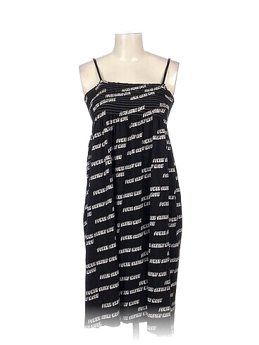 PreLoved Uzun Elbise %70 İndirimli.