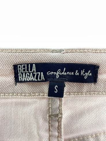 s Beden çeşitli Renk PreLoved Jean / Kot %70 İndirimli.