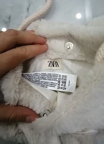 Beden ten rengi Renk Zara etiketli peluş çanta
