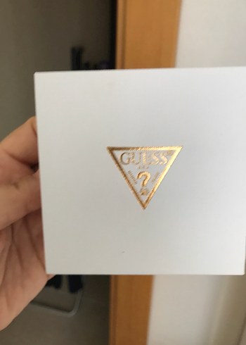 Erkek Altın Renkli Guess Saat kutusu - Görsel 2