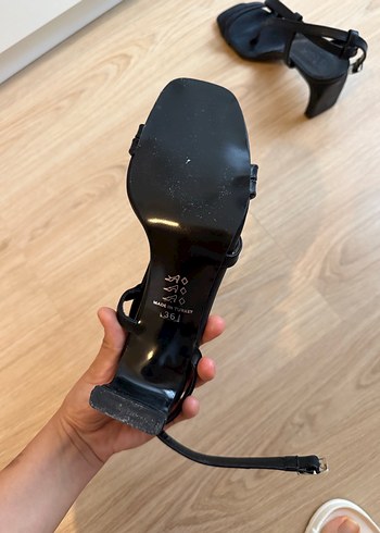 Siyah Topuklu Kadın Ofis Ayakkabısı - Görsel 4