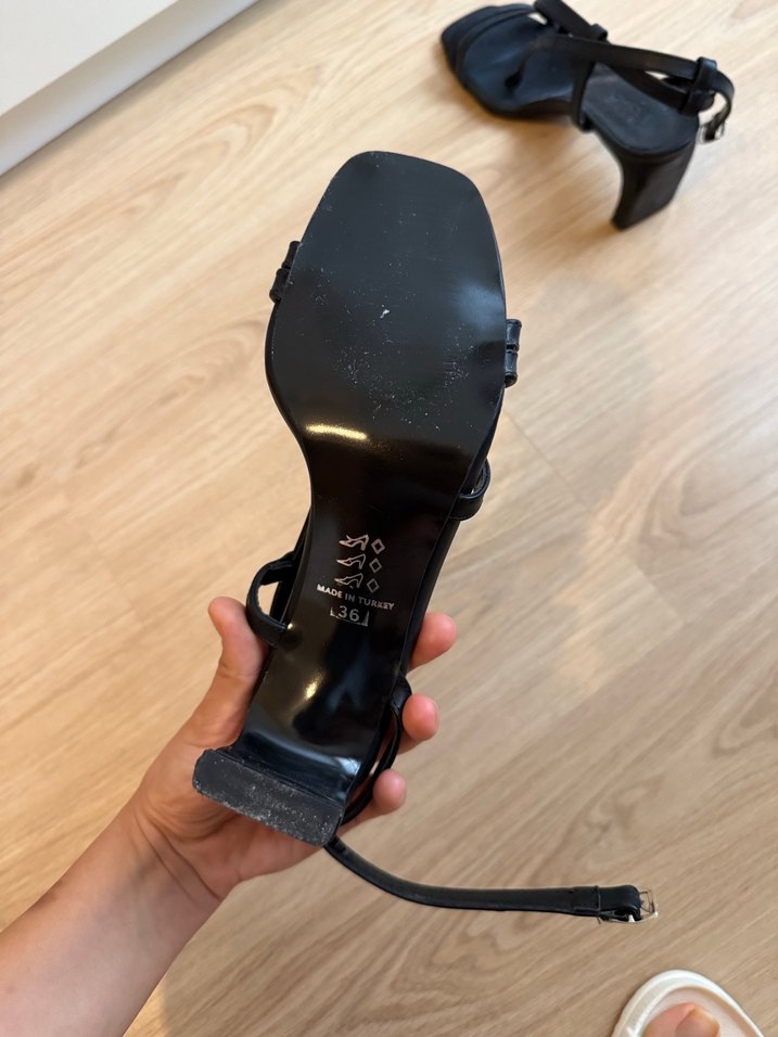 Siyah Topuklu Kadın Ofis Ayakkabısı - Görsel 4