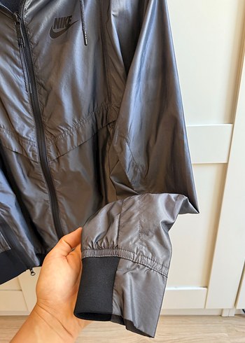 Nike Gri Kapüşonlu Fermuarlı Rüzgarlık - Görsel 3