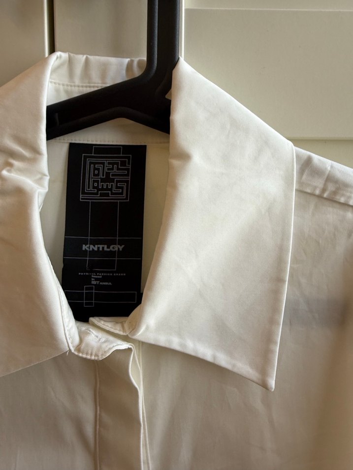 KNTLGY Kadın Beyaz Pamuklu Baskılı Gömlek - Görsel 2