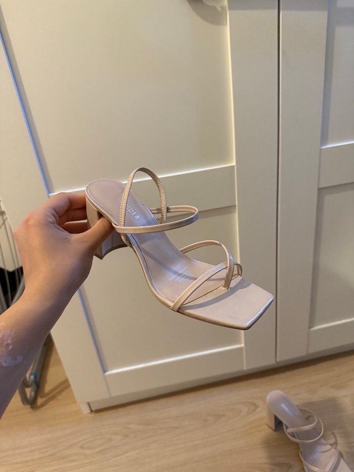 Bej İnce Topuklu Kadın Sandalet H&M - Görsel 2