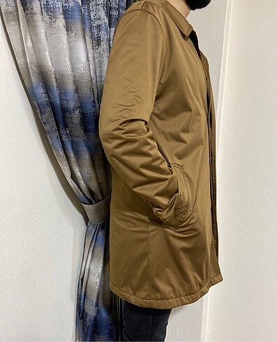 Zara Camel trenckot