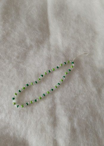 Yeşil Boncuklu Telefon Aksesuarı - Görsel 2