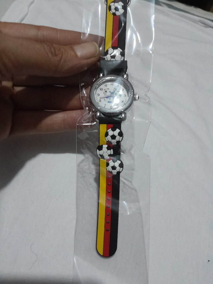 Renkli Futbol Desenli Çocuk Kol Saati - Görsel 4