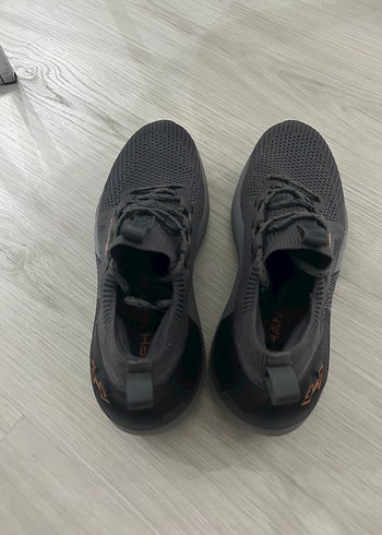Diğer Siyah Erkek Under Armour Koşu Ayakkabısı