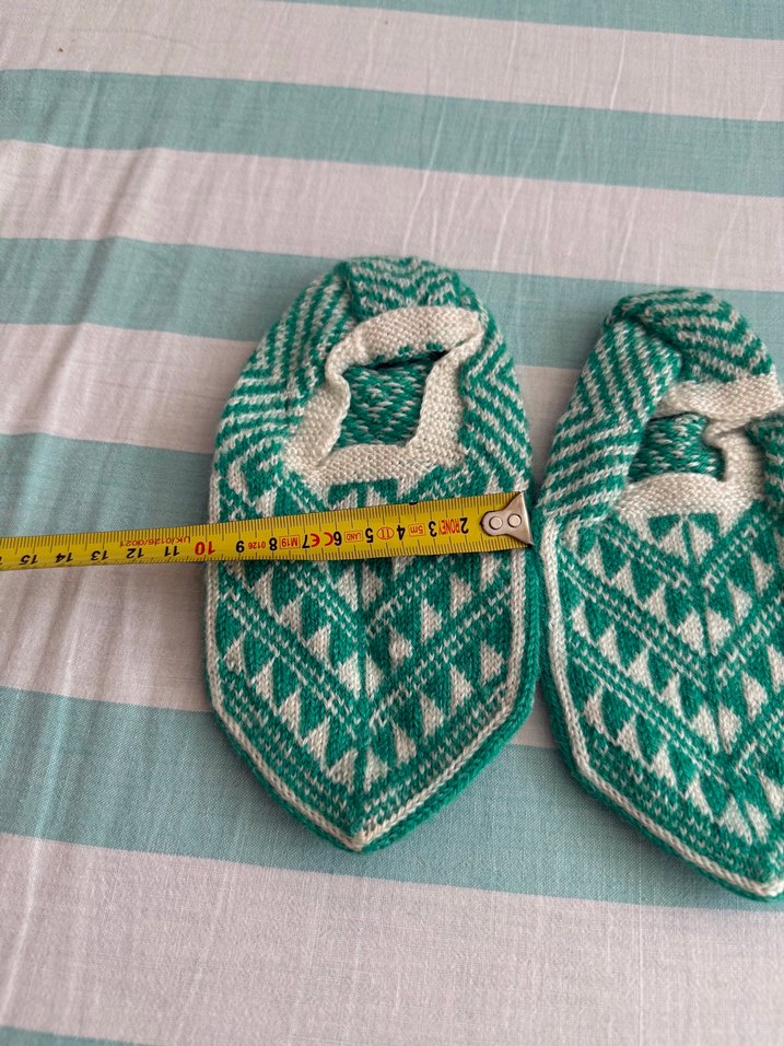 Hafif Yeşil Örgü Patikleri - Görsel 4