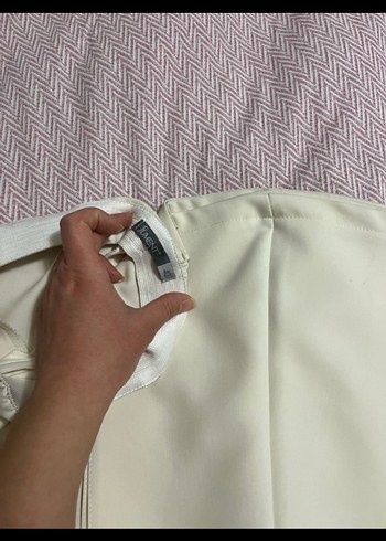 Kadın Bej Pilili Uzun Kumaş Pantolon - Görsel 3